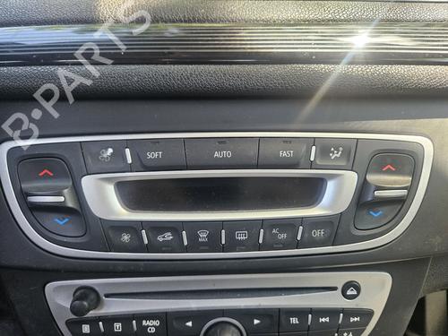 climate-control-renault-megane-iii-hatchback-bz01_-b3_-2008-37754326 main image