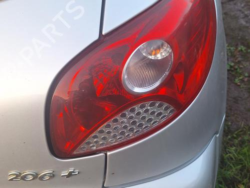 Scheinwerferleiste für PEUGEOT 206+ (2L_, 2M_) 1.4 HDi eco 70 (68 hp) 22877895