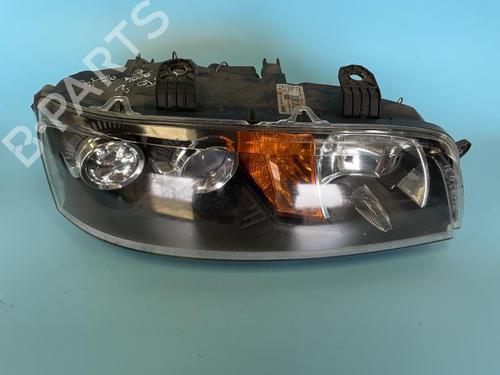 Used Right headlight Right headlight FIAT PUNTO (188_) 1.9 DS 60 (188.031, .051, .231, .251) (60 hp) 25842044 25842044
