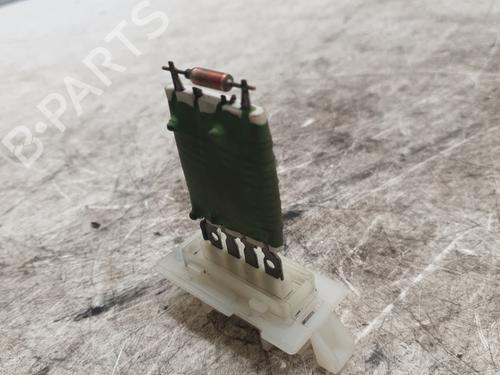 Used Heater resistor Heater resistor MINI MINI (R56) Cooper (120 hp) 23504137 23504137