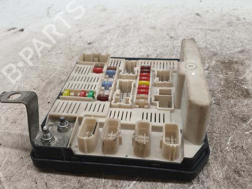 Used Fuse box Fuse box RENAULT SCÉNIC II (JM0/1_) 1.5 dCi (JM1F) (86 hp) 24660914 24660914