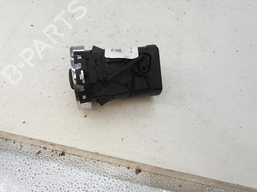 Air vent PEUGEOT 308 SW I (4E_, 4H_) 2.0 HDi | BP25842684I21 