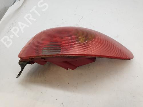 Right taillight PEUGEOT 206 Hatchback (2A/C) 1.4 HDi eco 70 | BP26395466C35 