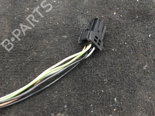Used Right mirror PEUGEOT 307 (3A/C) 1.6 HDi 110 (109 hp) 22879793