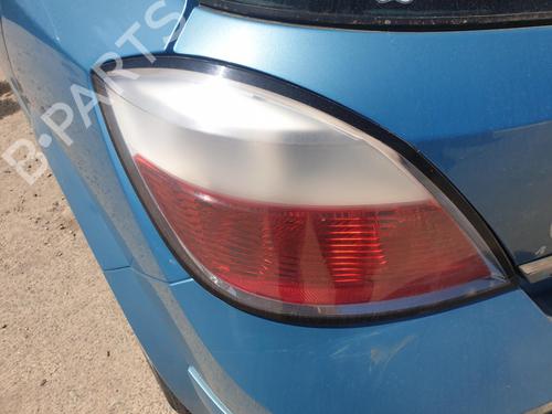 left-taillight-opel-astra-h-a04-2004-2005-2006-2007-2008-2009-2010-2011-2012-2013-2014-34361477 main image