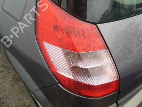Left taillight RENAULT SCÉNIC II (JM0/1_) 1.9 dCi (JM0G, JM12, JM1G, JM2C) | BP32003266C34