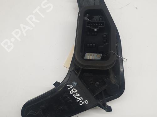 Used Lamp holder Lamp holder PEUGEOT 207 (WA_, WC_) 1.6 HDi (92 hp) 34164941 34164941