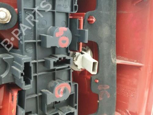 Used Left taillight Left taillight VW PASSAT B5.5 Variant (3B6) 1.9 TDI (130 hp) 22867475 22867475