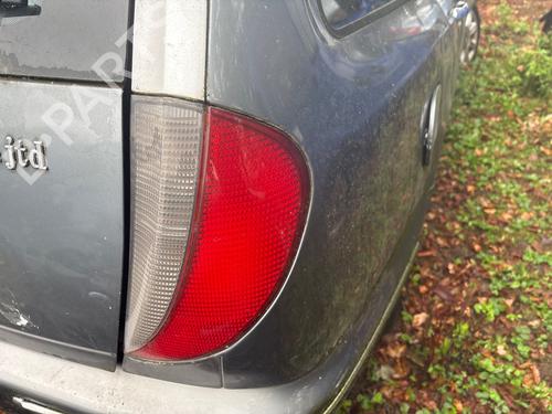 Used Right taillight Right taillight LANCIA LYBRA SW (839_) 2.4 JTD (839BXE1A) (135 hp) 39972798 39972798
