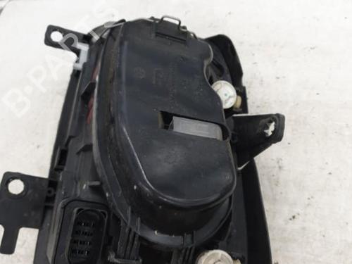 Used Right headlight VW POLO (6N2) 1.4 TDI (75 hp) 24422559