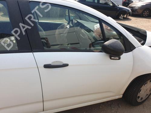 Porte avant droite CITROËN C3 II (SC_) 1.4 HDi 70 (SC8HZC, SC8HR0, SC8HP4) (68 hp) 30411897