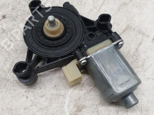 Used Left front window motor AUDI A4 B9 Avant (8W5, 8WD) 2.0 TDI (150 hp) 22882595