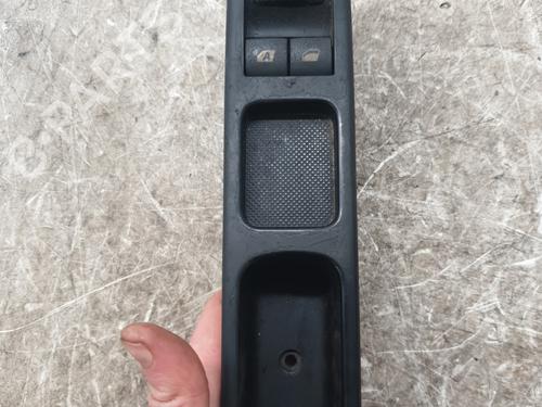 left-front-window-switch-peugeot-207-wa_-wc_-2006-2007-2008-2009-2010-2011-2012-2013-2014-2015-32321075 main image