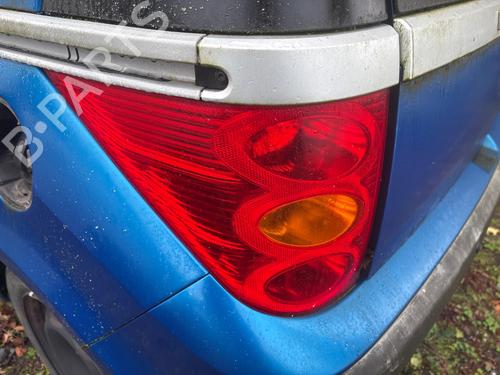left-taillight-peugeot-1007-km_-2005-40526773 main image