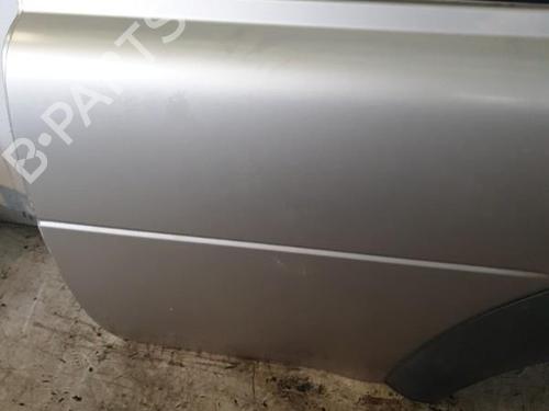 Used Left rear door Left rear door 22870921 22870921