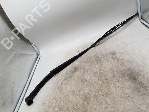 Used Front windshield wiper arm NISSAN QASHQAI II (J11, J11_) 1.5 dCi (110 hp) 31182379