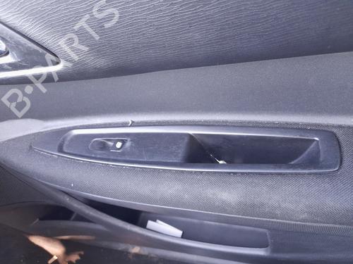 Used Right front window switch CITROËN C4 Coupe (LA_) 1.6 HDi (109 hp) 24917904
