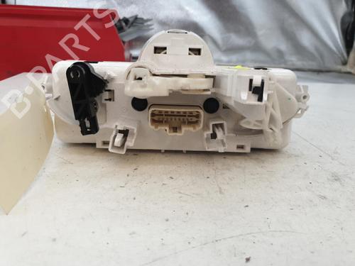 Used Climate control Climate control 22875590 22875590