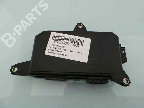 Used Comfort control module Comfort control module FIAT STILO (192_) 1.9 D Multijet (120 hp) 4904835 4904835