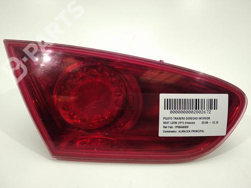 Used Left tailgate light Left tailgate light SEAT LEON (1P1) [2005-2013] 7856648 7856648