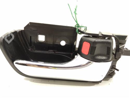 Used Front right interior door handle Front right interior door handle TOYOTA PRIUS Liftback (_W2_) 1.5 Hybrid (NHW20_, NHW20R) (112 hp) 7534311 7534311