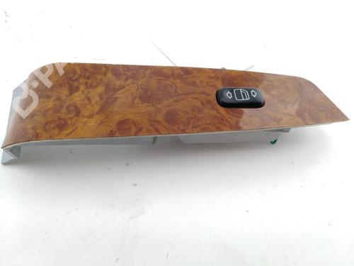 Used Right front window switch Right front window switch MERCEDES-BENZ S-CLASS (W220) S 400 CDI (220.028, 220.128) (250 hp) 10320416 10320416