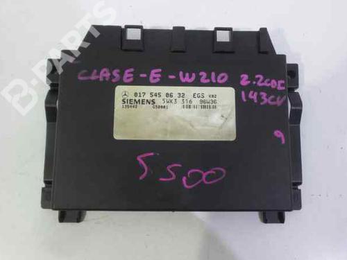 Used Comfort control module Comfort control module MERCEDES-BENZ E-CLASS (W210) E 220 CDI (210.006) (143 hp) 1915042 1915042