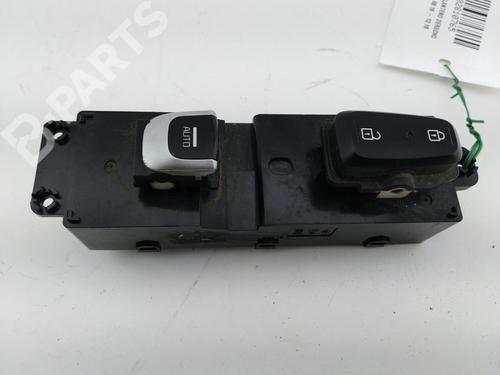 Used Right front window switch Right front window switch KIA OPTIMA (JF) [2015-2026] 8242656 8242656