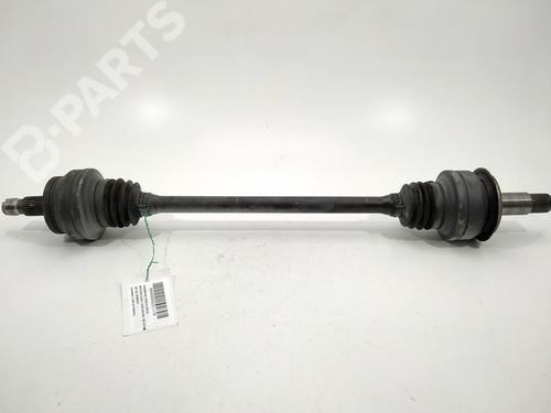 Used Right rear driveshaft Right rear driveshaft MERCEDES-BENZ C-CLASS (W204) C 220 CDI (204.002) (170 hp) 8297556 8297556