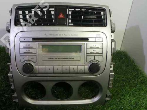 Used Radio Radio SUZUKI LIANA (ER, RH_) 1.4 DDiS (RH 414D) (90 hp) 10963254 10963254