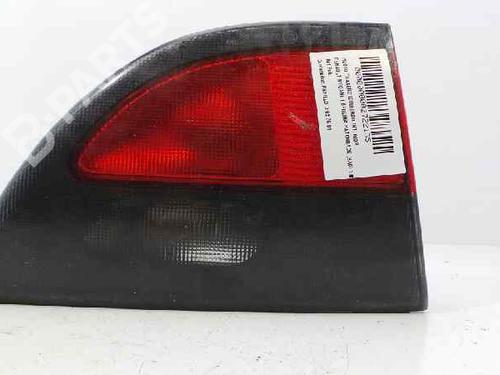Used Left tailgate light Left tailgate light RENAULT MEGANE I (BA0/1_) 1.6 e (BA0F, BA0S) (90 hp) 4084563 4084563