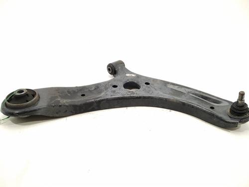 Used Right front suspension arm Right front suspension arm KIA CEE'D (JD) 1.0 T-GDI (120 hp) 7964455 7964455