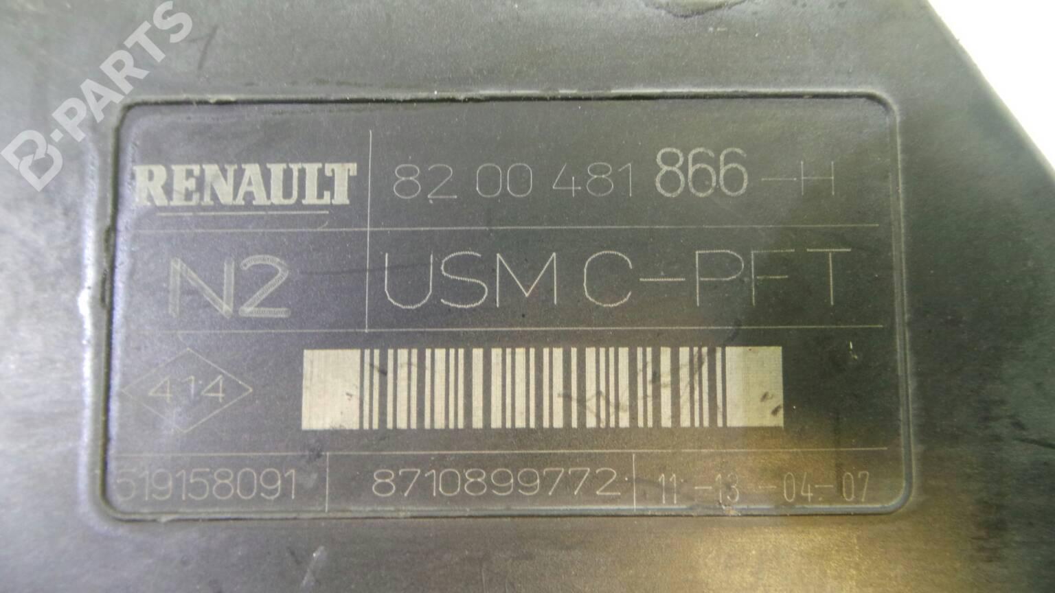 Fuse box RENAULT MEGANE II (BM0/1_, CM0/1_) 1.9 dCi 8200 481 866 H B