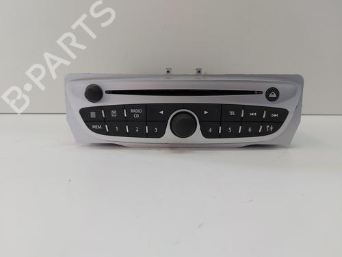 Used Radio RENAULT MEGANE III Hatchback (BZ0/1_, B3_) [2008-2025]  23464038