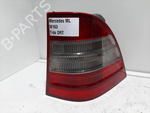 Used Right taillight MERCEDES-BENZ M-CLASS (W163) [1998-2005]  23466215