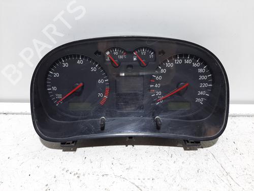 Used Instrument cluster VW GOLF IV (1J1) [1997-2008]  23467200