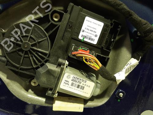 Right front door VW GOLF V (1K1) | BP23463767C3