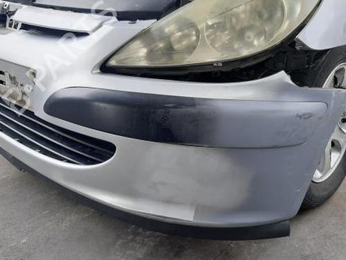 Used Front bumper Front bumper 23471397 23471397