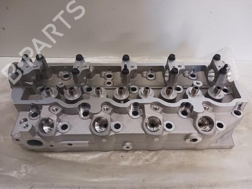 Used Cylinder head Cylinder head 23476903 23476903