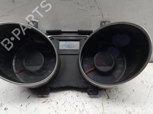 Used Instrument cluster HYUNDAI ix35 (LM, EL, ELH) [2009-2016]  26715964