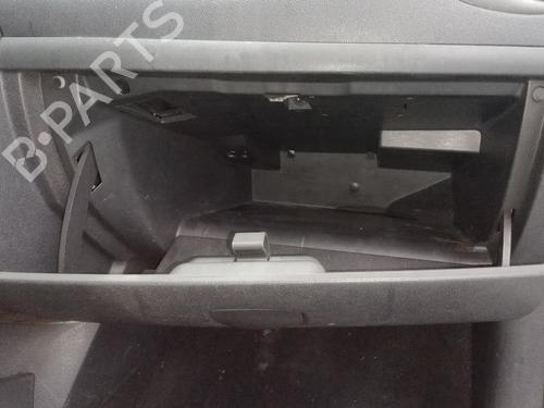Glove box RENAULT CLIO III Hatchback Van (SB_, SR_) 1.5 dCi | BP23496629C95 - Image 2