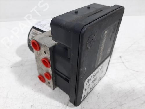 Módulo de ABS VW GOLF IV (1J1) 1.6 16V (105 hp) 23468465