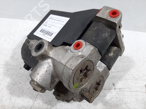 Used ABS pump MERCEDES-BENZ 190 (W201) [1982-1993]  23468726
