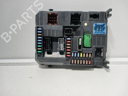 Sikringsdose PEUGEOT 208 I (CA_, CC_) 1.4 HDi (68 hp) 23473079