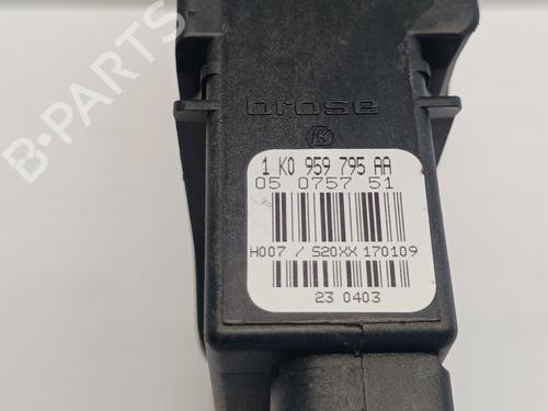 Right rear window motor VW GOLF VI (5K1)  | BP23475661E22 