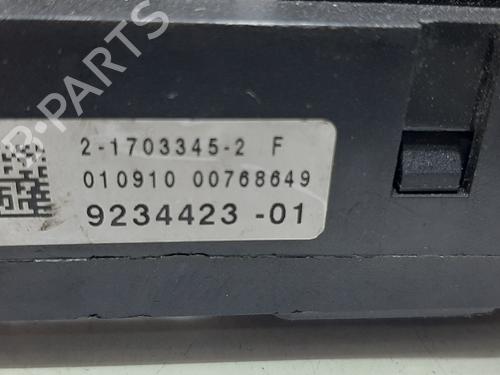 Fuse box BMW 5 (F10)  | BP23464492E1 