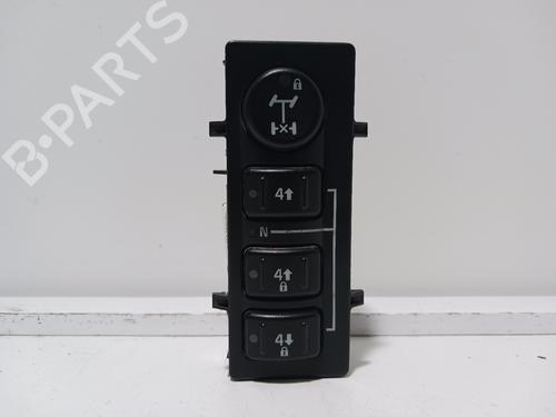 Used Switch HUMMER H2 Closed Off-Road Vehicle 6.0 AWD (321 hp) 23476007