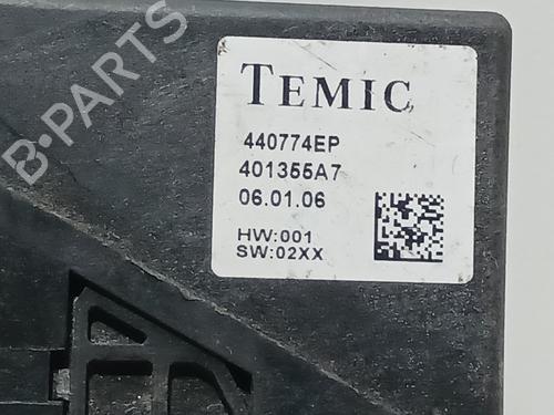 Rudehejsemotor forskærm højre VW POLO IV (9N_, 9A_)  | BP23477379E20 