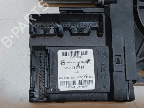 Left front window motor VW GOLF VI (5K1) | BP23477708E21 - Image 3