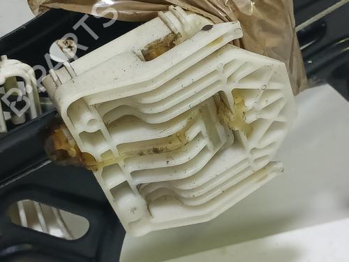 Front right window mechanism BMW 1 (E87)  | BP23479809C23